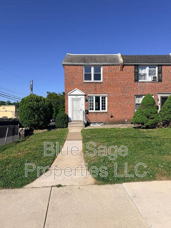 Townhouse for rent at 66 Folcroft Ave, Folcroft, PA 19032