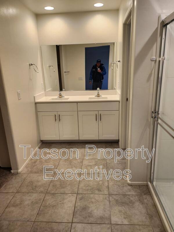 House for rent at 6391 E Calle Hora Cero, Tucson, AZ 85756