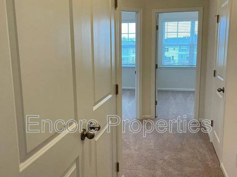 Townhouse for rent at 1121 Diamond Dove Lane, Apex, NC 27502
