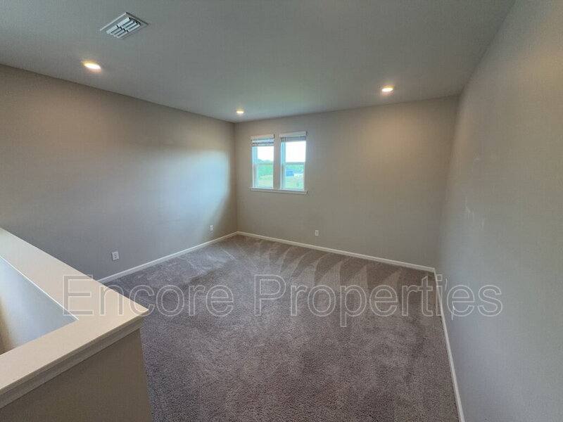 House for rent at 7704 Chestnut Creek Court, Willow Spring, NC 27592