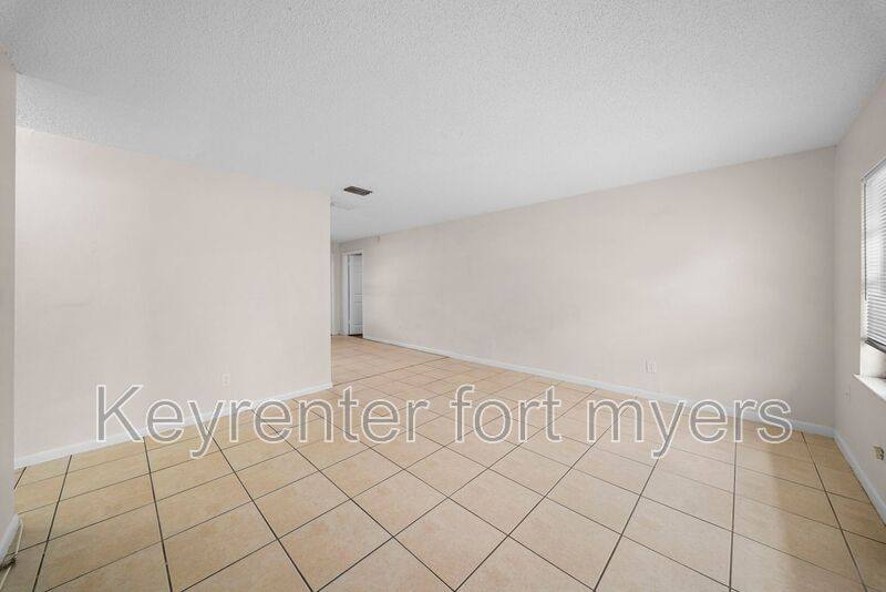 Apartment for rent at 5551 5th Ave, Fort Myers, FL 33907