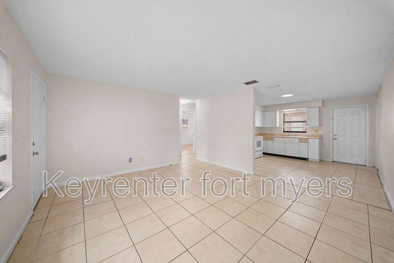 Apartment for rent at 5551 5th Ave, Fort Myers, FL 33907