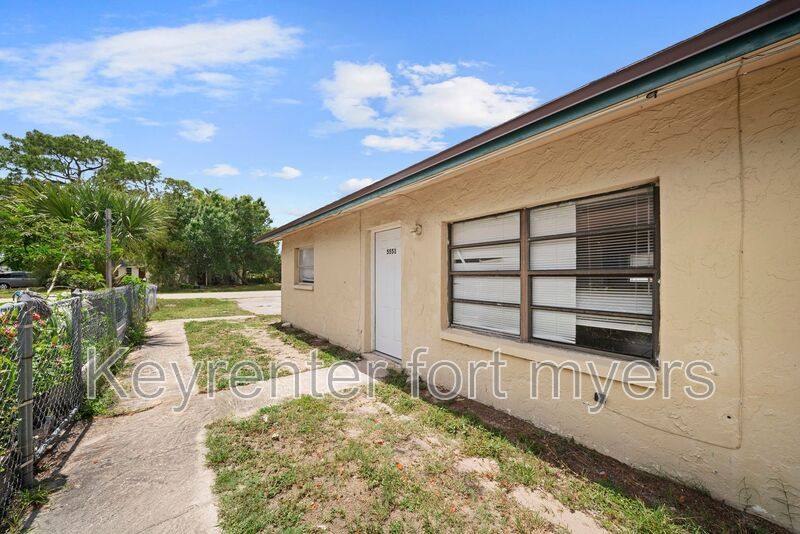 Apartment for rent at 5551 5th Ave, Fort Myers, FL 33907