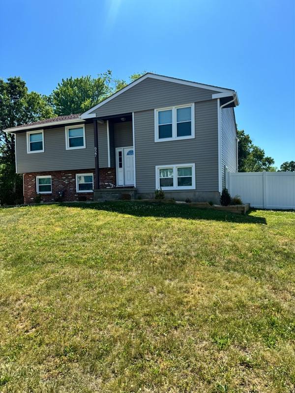House for rent at 927 Edgemoor Rd, Cherry Hill, NJ 08034