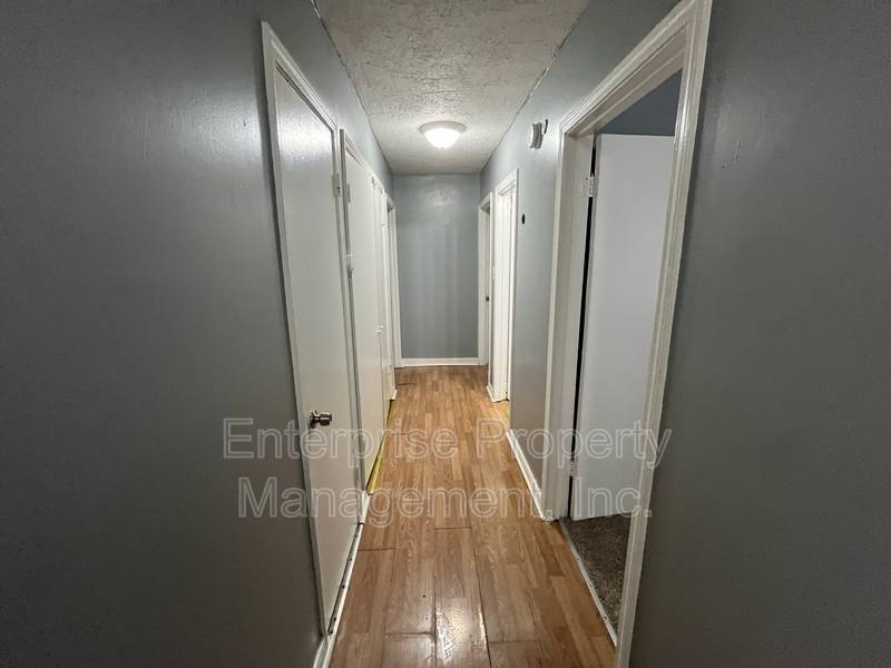 House for rent at 401 N Manassas St, Memphis, TN 38105
