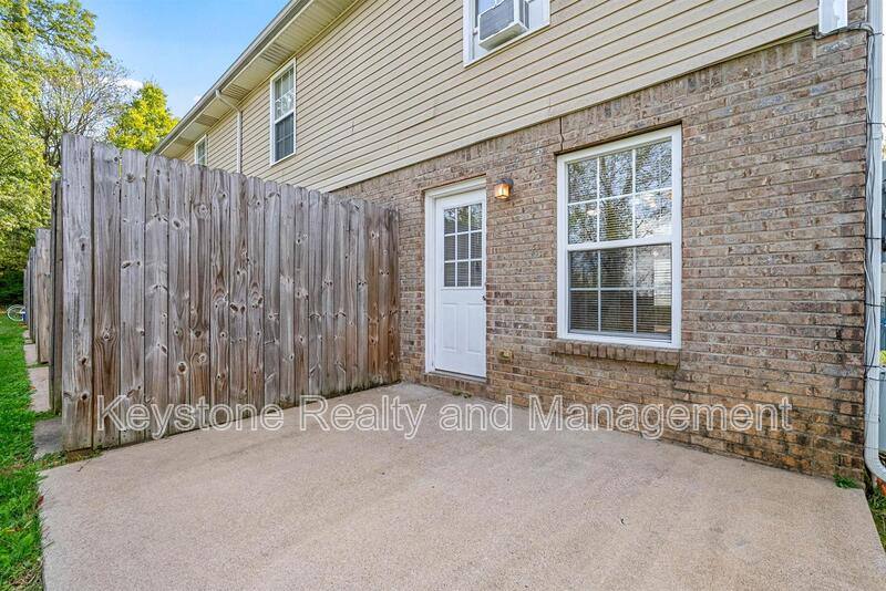 Townhouse for rent at 2331 Raleigh Court, Clarksville, TN 37043