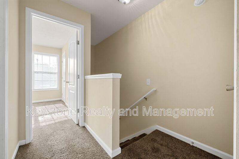 Townhouse for rent at 2331 Raleigh Court, Clarksville, TN 37043