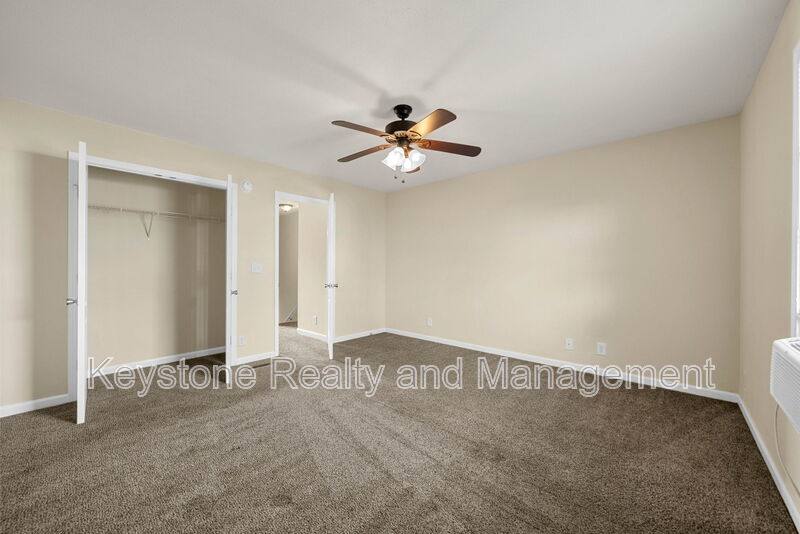 Townhouse for rent at 2331 Raleigh Court, Clarksville, TN 37043