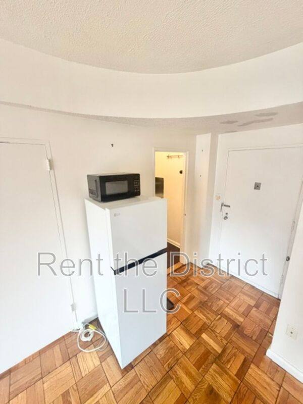 Apartment for rent at 1727 Massachusetts Ave NW #606, Washington, DC 20036