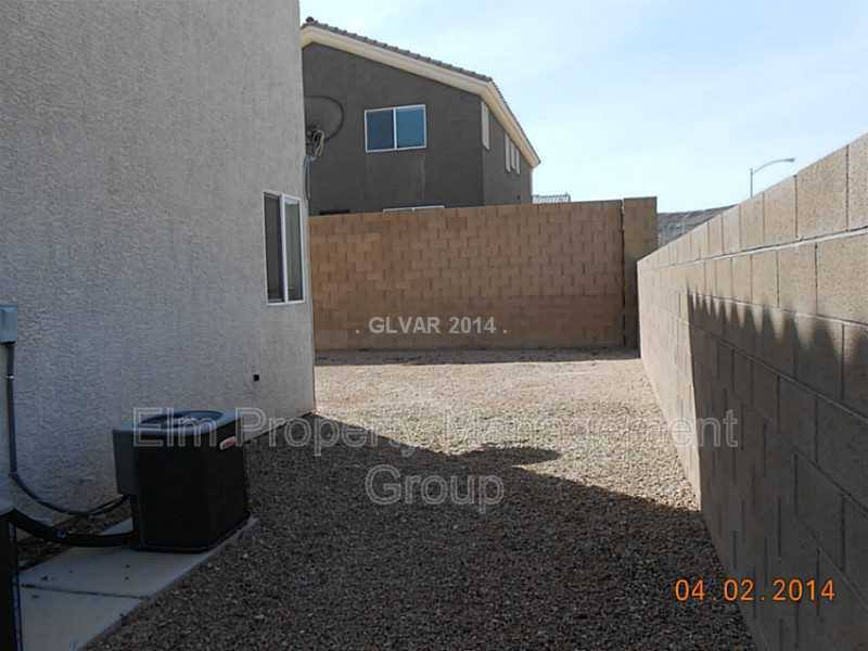 House for rent at 9795 Waukegan Ave, Las Vegas, NV 89148