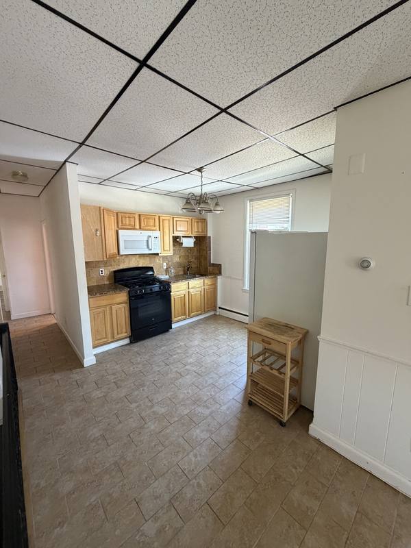 Apartment for rent at 1526 W Ritner St #2, Philadelphia, PA 19145