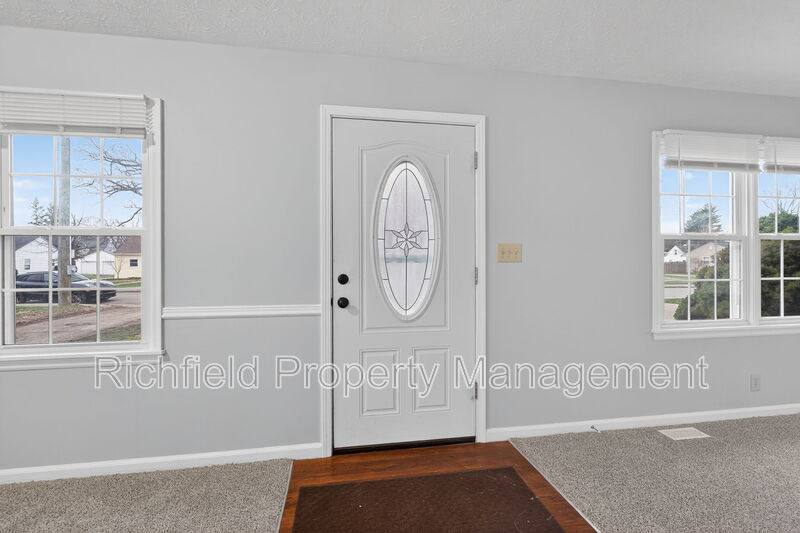 House for rent at 1260 Lincoln Dr, Noblesville, IN 46060