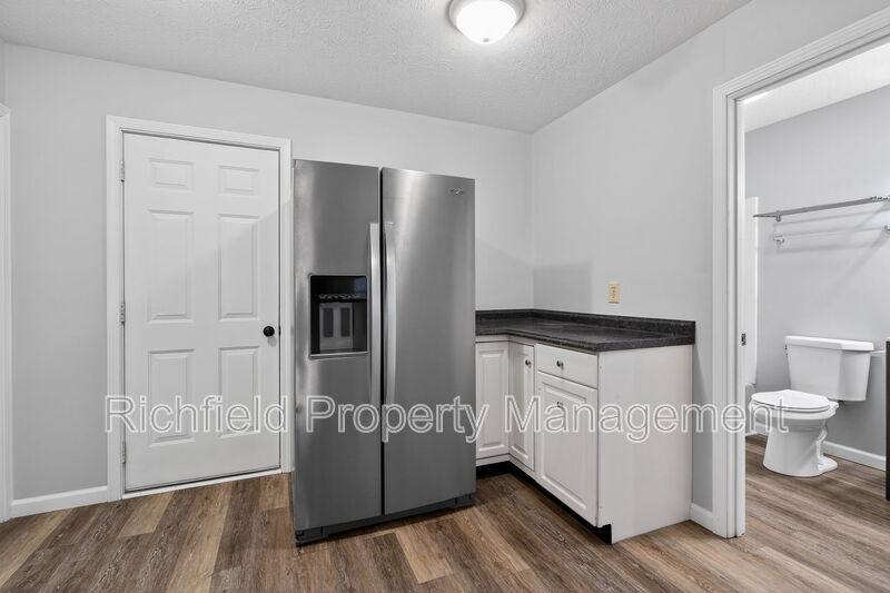 House for rent at 1260 Lincoln Dr, Noblesville, IN 46060