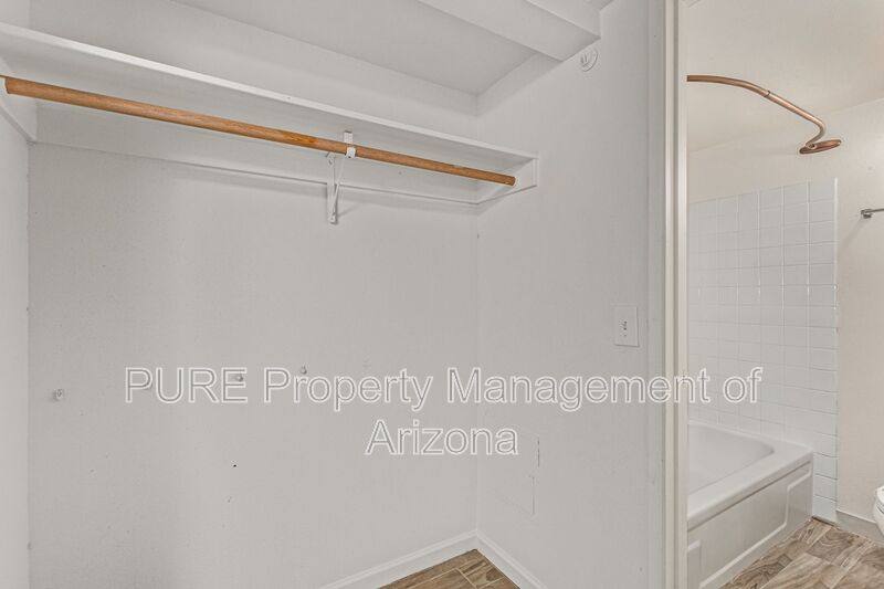 Apartment for rent at 8847 N 8th St #102, Phoenix, AZ 85020