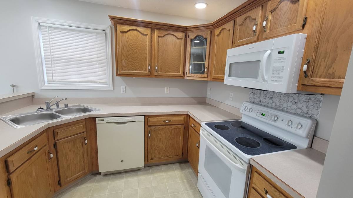 House for rent at 398 Deer Park Way, Mount Washington, KY 40047