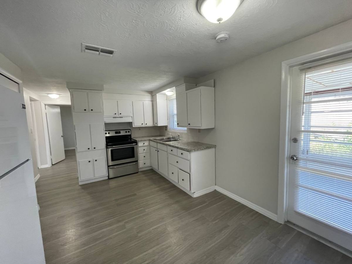 House for rent at 1130 Powersong St, Holiday, FL 34690