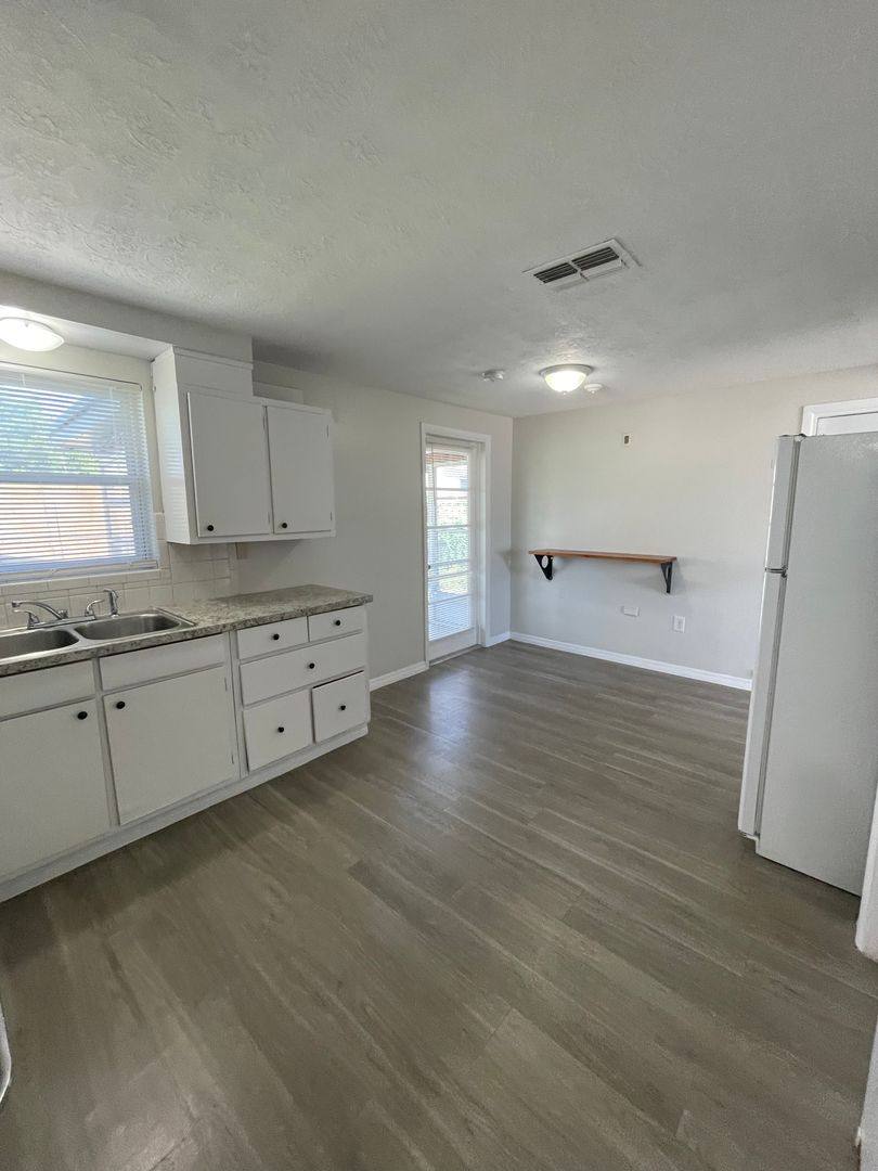 House for rent at 1130 Powersong St, Holiday, FL 34690