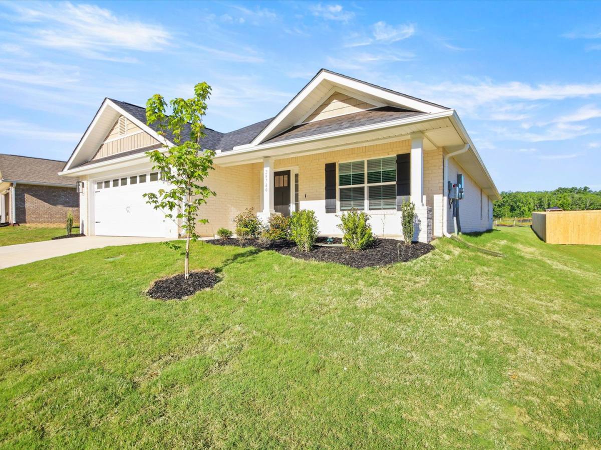 House for rent at 28780 Nature Trail Dr, Harvest, AL 35749