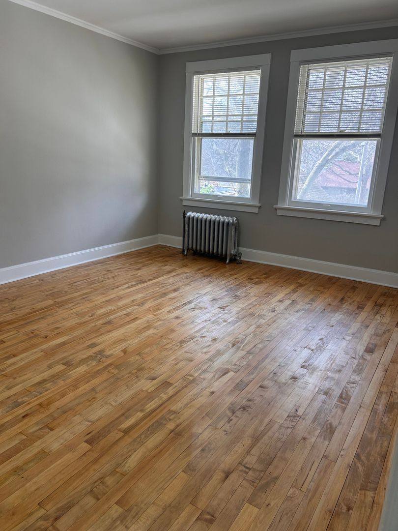 Apartment for rent at 5929 W Washington Blvd, Milwaukee, WI 53208