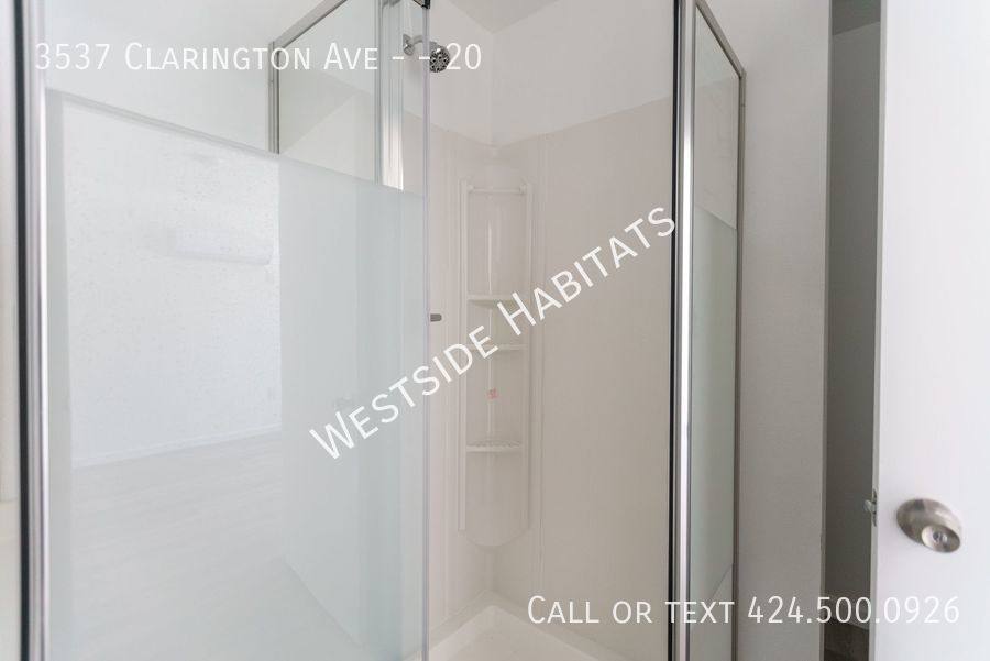Apartment for rent at 3537 Clarington Ave, Los Angeles, CA 90034