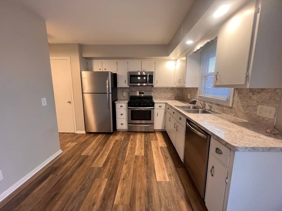 Townhouse for rent at 964 Rosewood St, Jenison, MI 49428