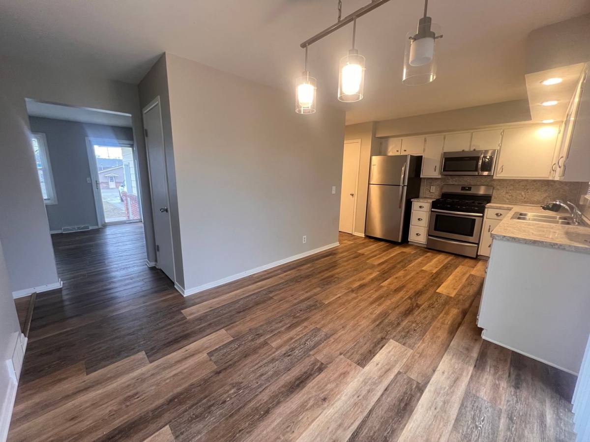 Townhouse for rent at 964 Rosewood St, Jenison, MI 49428