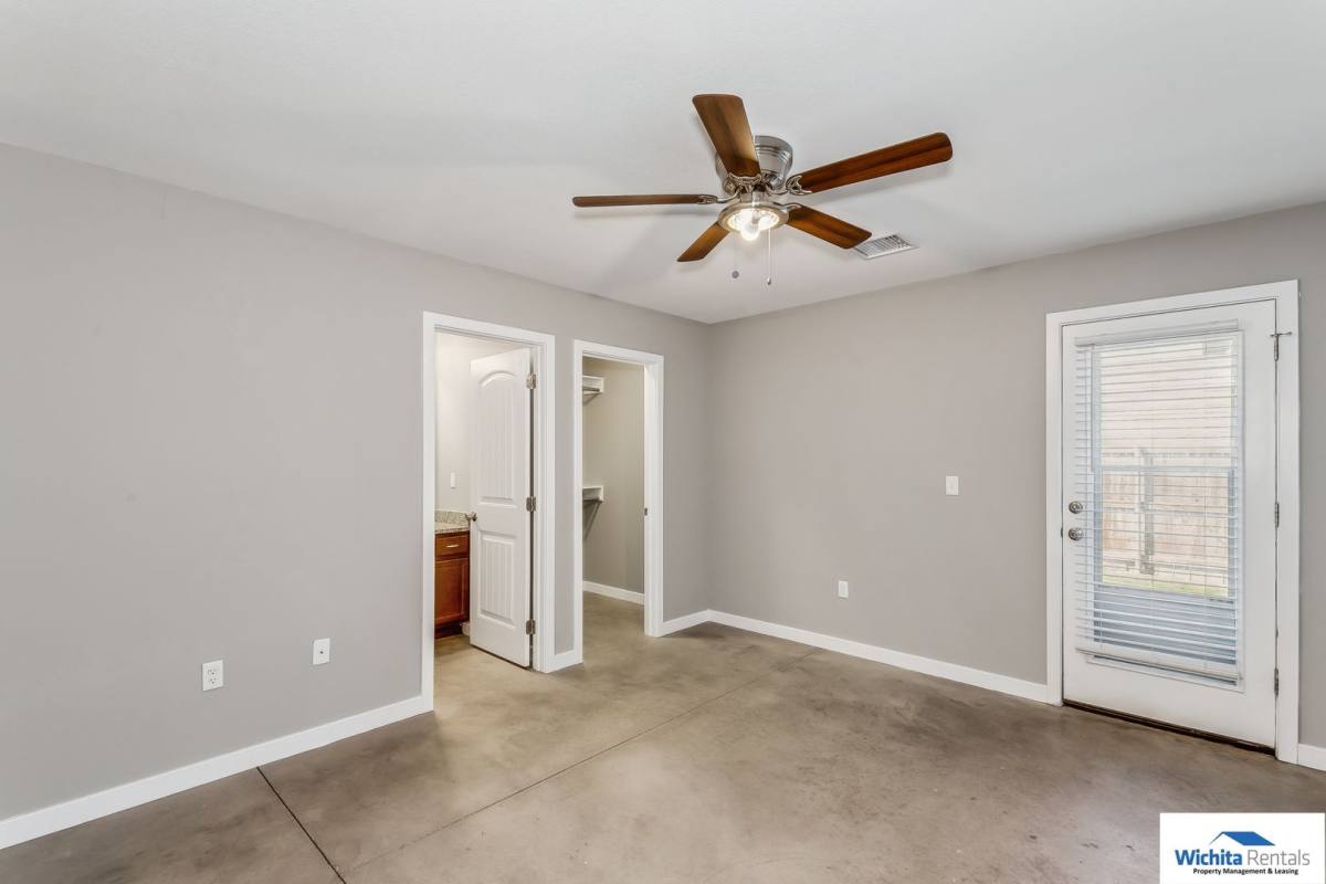 House for rent at 137 N Joann St, Wichita, KS 67203