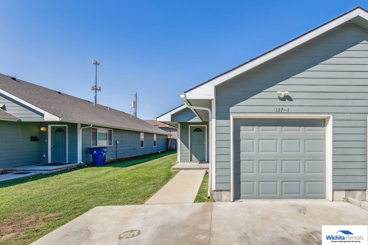 House for rent at 137 N Joann St, Wichita, KS 67203