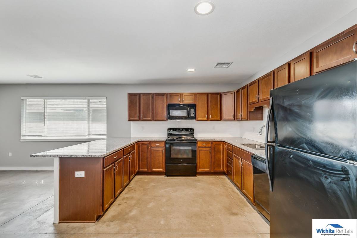 House for rent at 137 N Joann St, Wichita, KS 67203