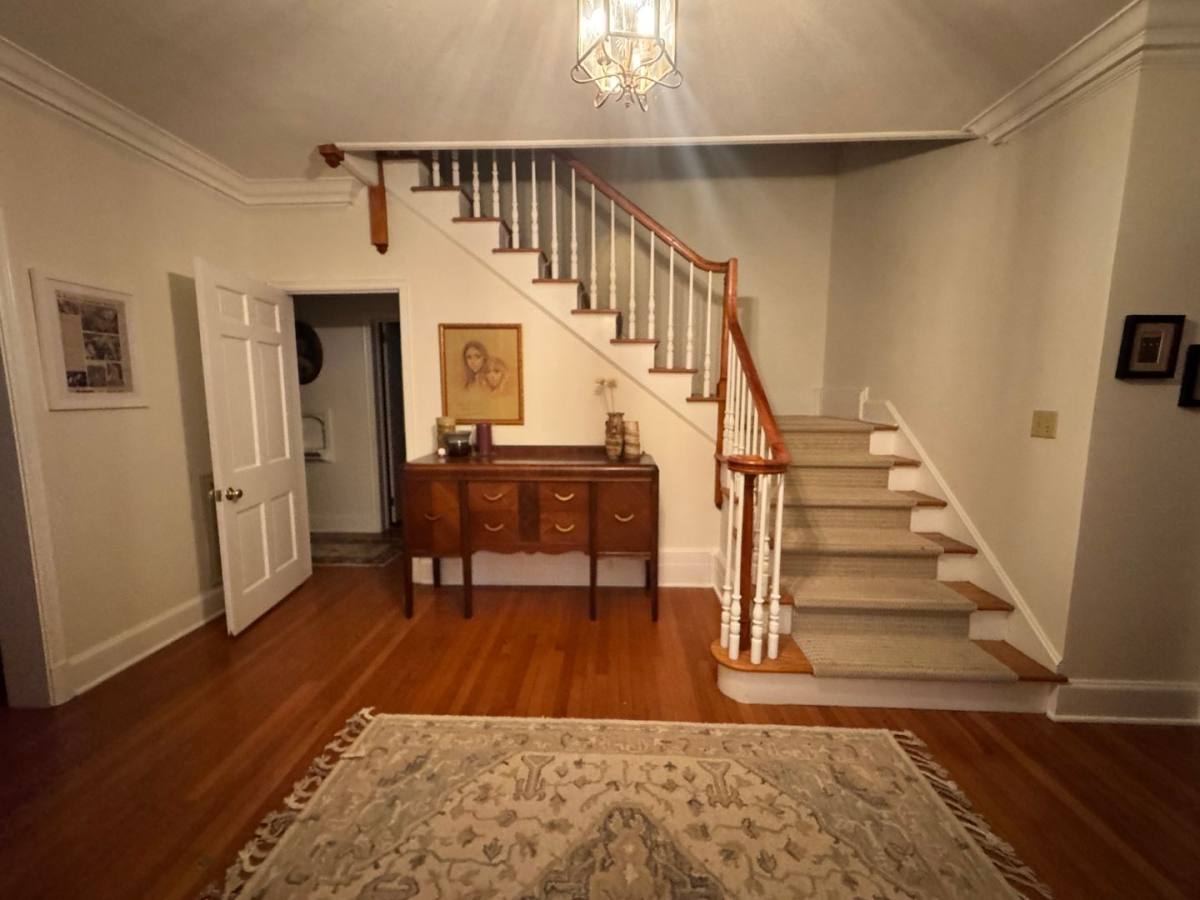 House for rent at 906 Crescent Circle, Kings Mountain, NC 28086