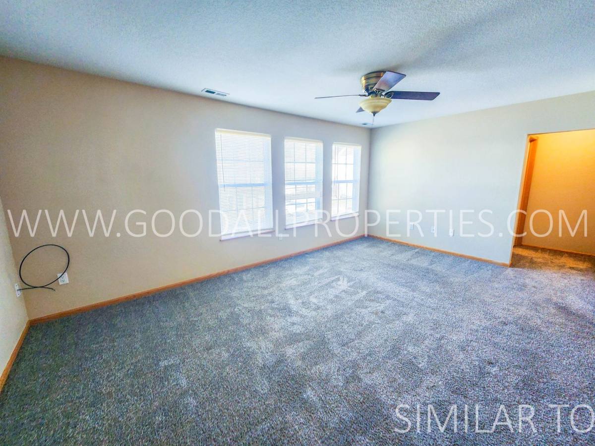 Townhouse for rent at 3104 SW Arlan Lane, Ankeny, IA 50023