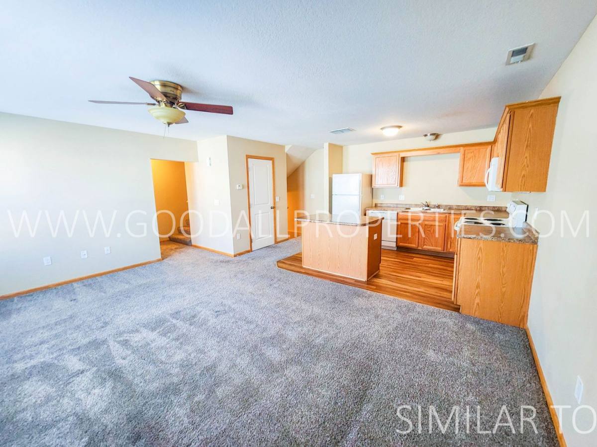 Townhouse for rent at 3104 SW Arlan Lane, Ankeny, IA 50023