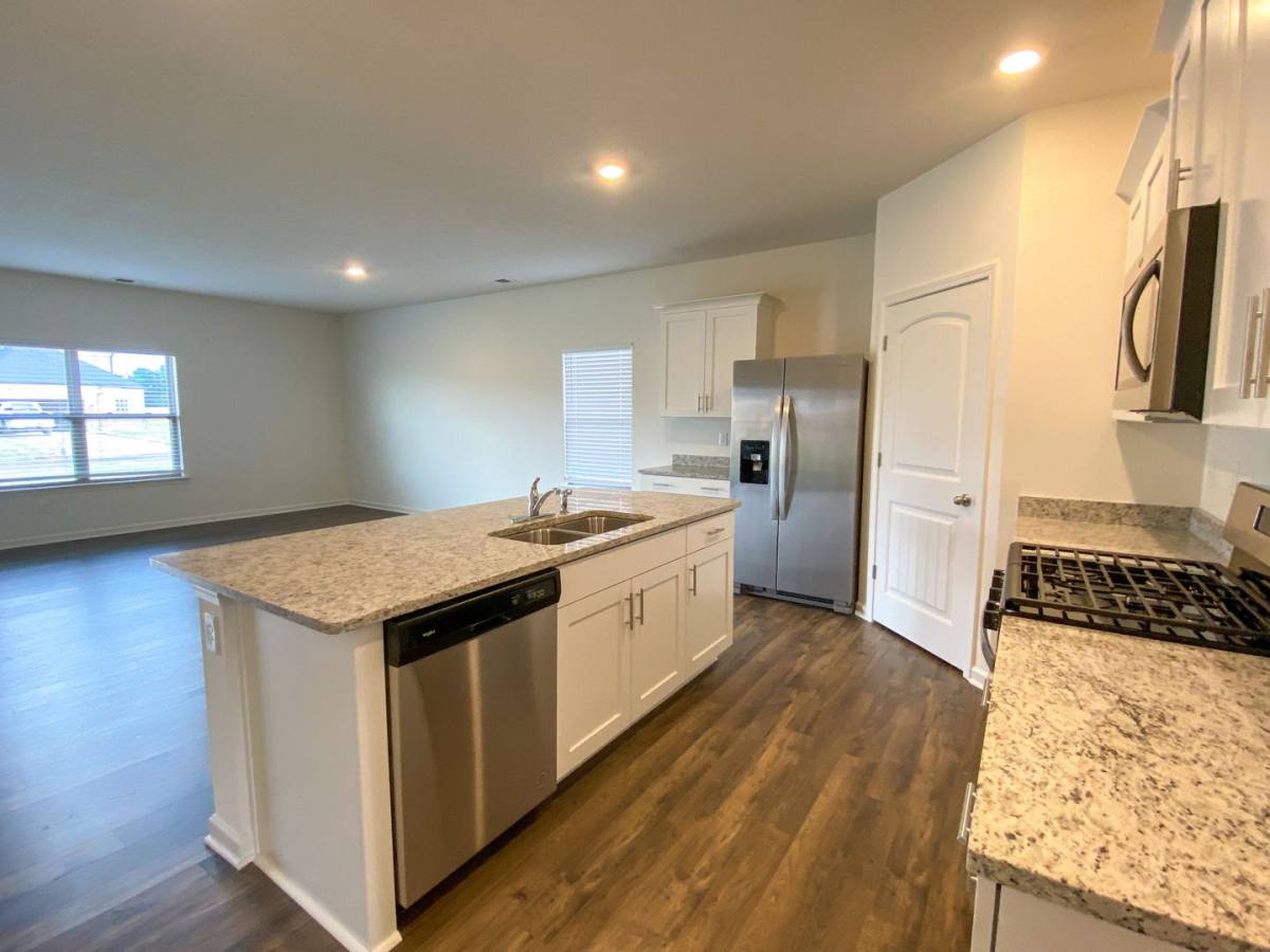 House for rent at 195 Daisy Dr, Somerville, TN 38068