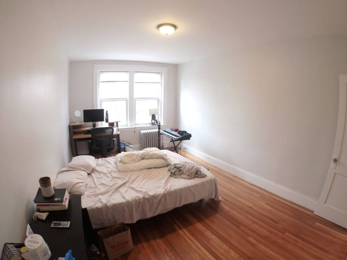 Apartment for rent at 230 Freeman St #6, Brookline, MA 02446