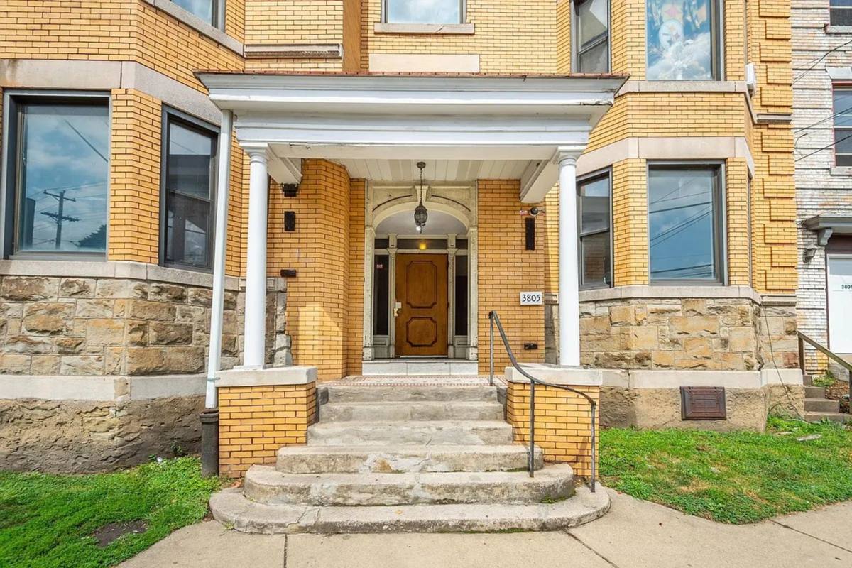 Apartment for rent at 3805 California Ave, Pittsburgh, PA 15212