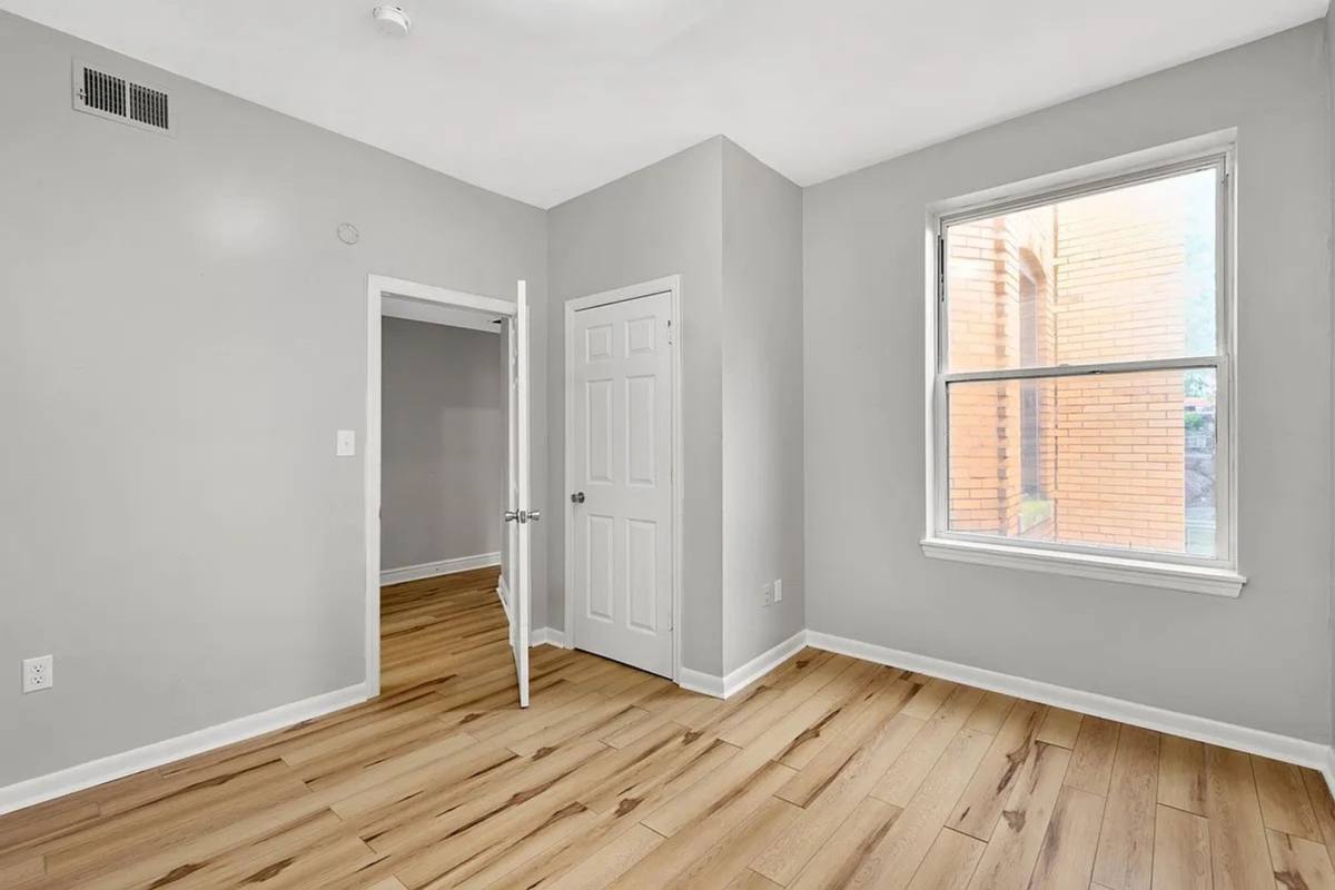 Apartment for rent at 3805 California Ave, Pittsburgh, PA 15212