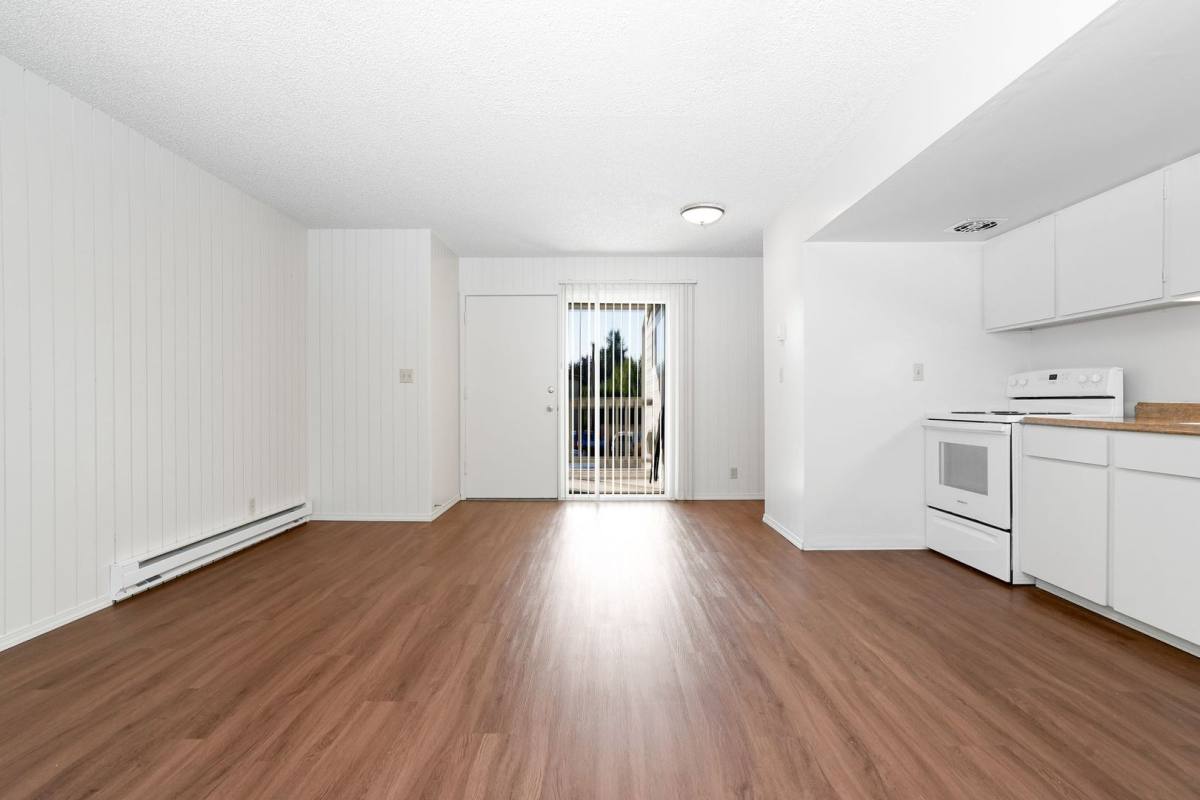 Apartment for rent at 160 N Whitman St, Monmouth, OR 97361