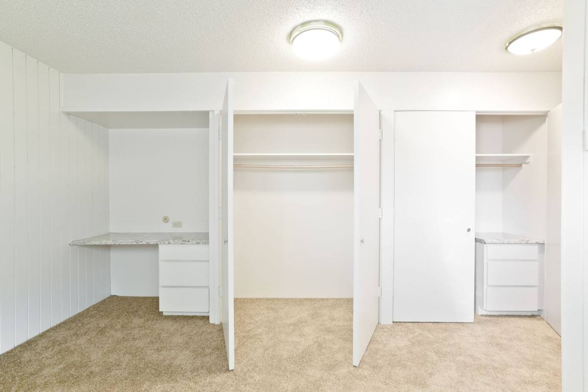 Apartment for rent at 160 N Whitman St, Monmouth, OR 97361