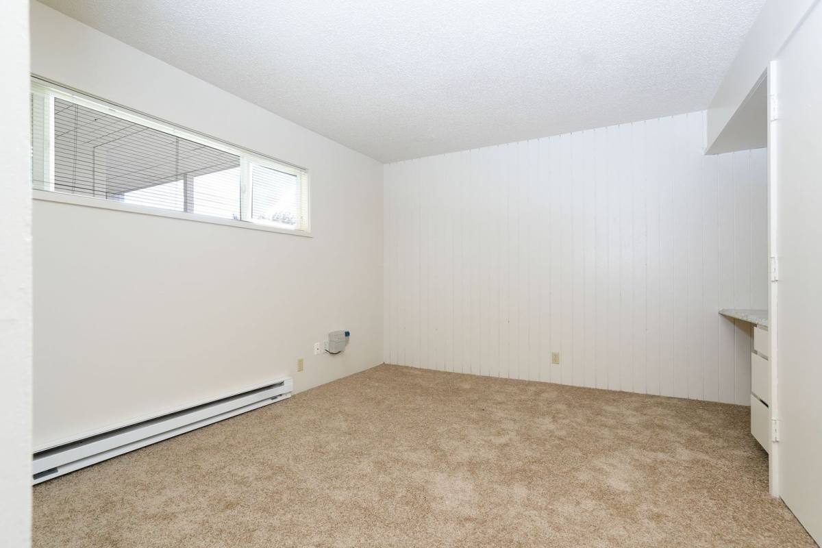 Apartment for rent at 160 N Whitman St, Monmouth, OR 97361