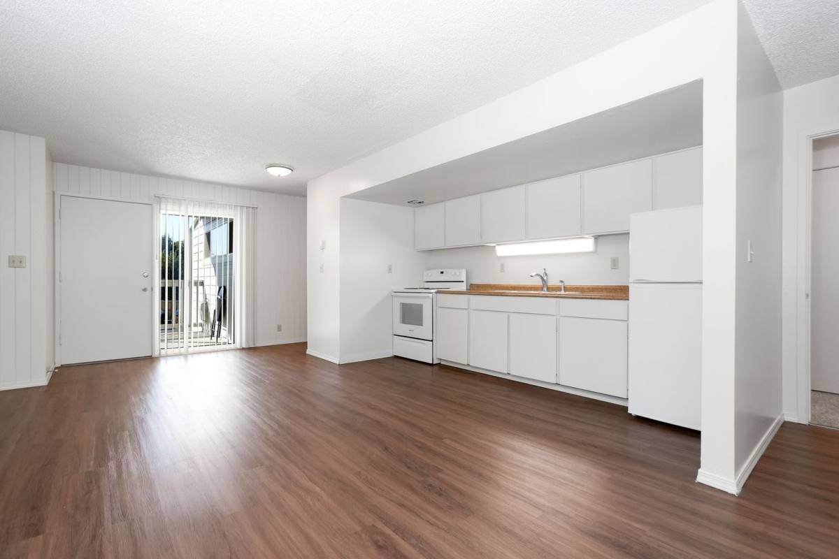 Apartment for rent at 160 N Whitman St, Monmouth, OR 97361