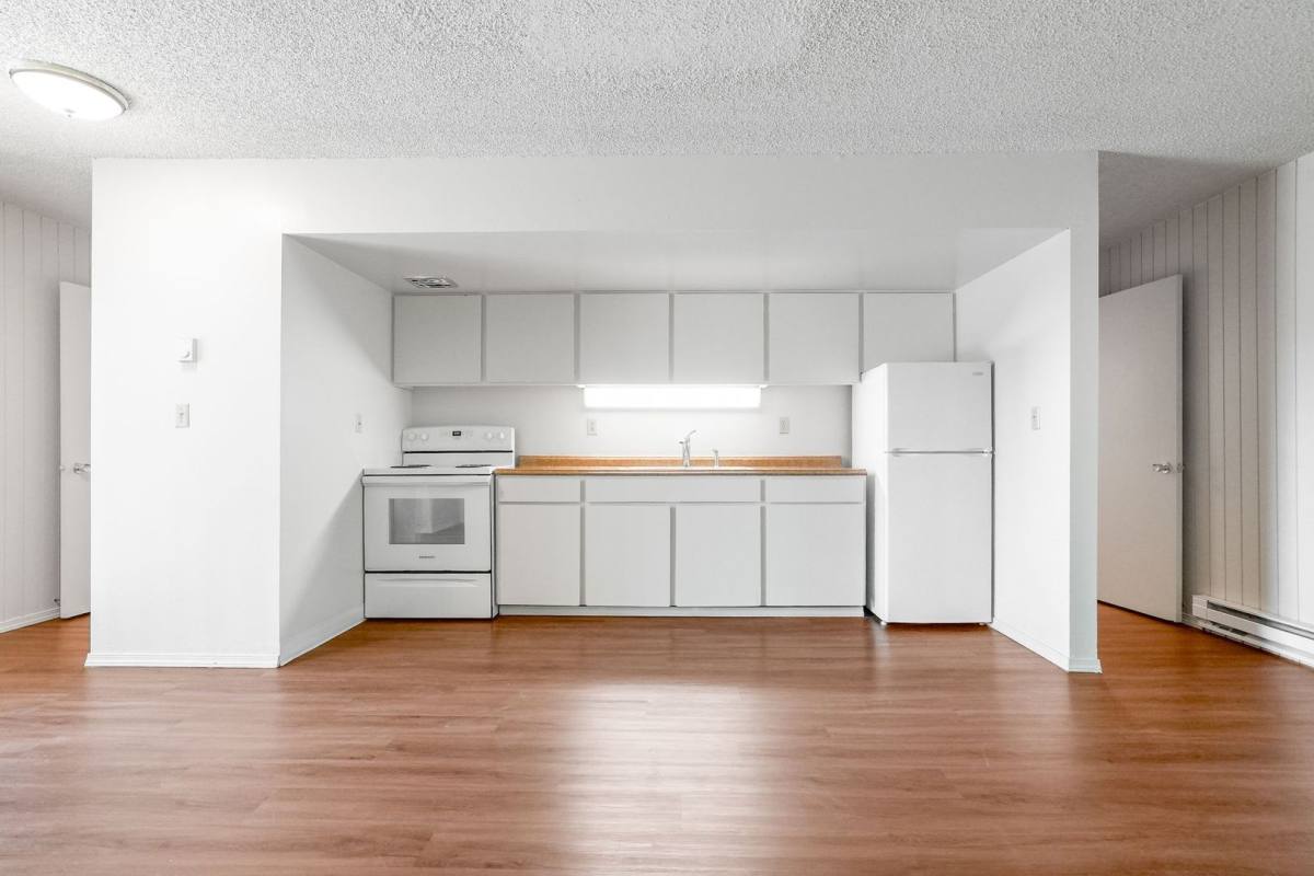 Apartment for rent at 160 N Whitman St, Monmouth, OR 97361