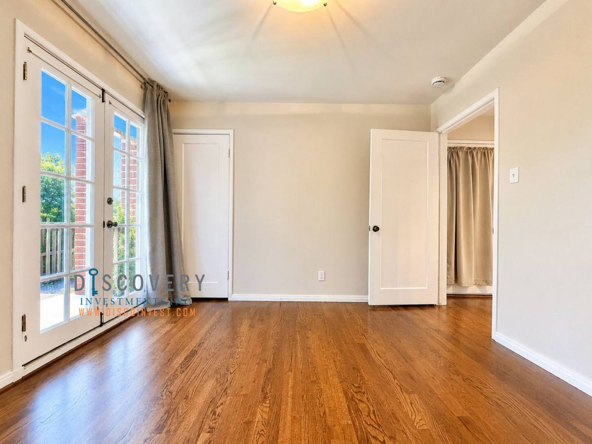 Apartment for rent at 2529 Eagle Ave, Alameda, CA 94501