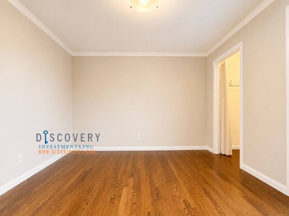 Apartment for rent at 2529 Eagle Ave, Alameda, CA 94501