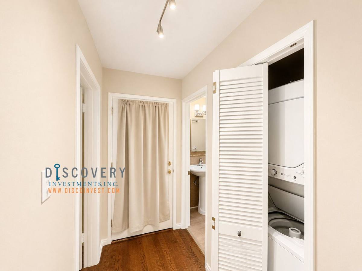 Apartment for rent at 2529 Eagle Ave, Alameda, CA 94501