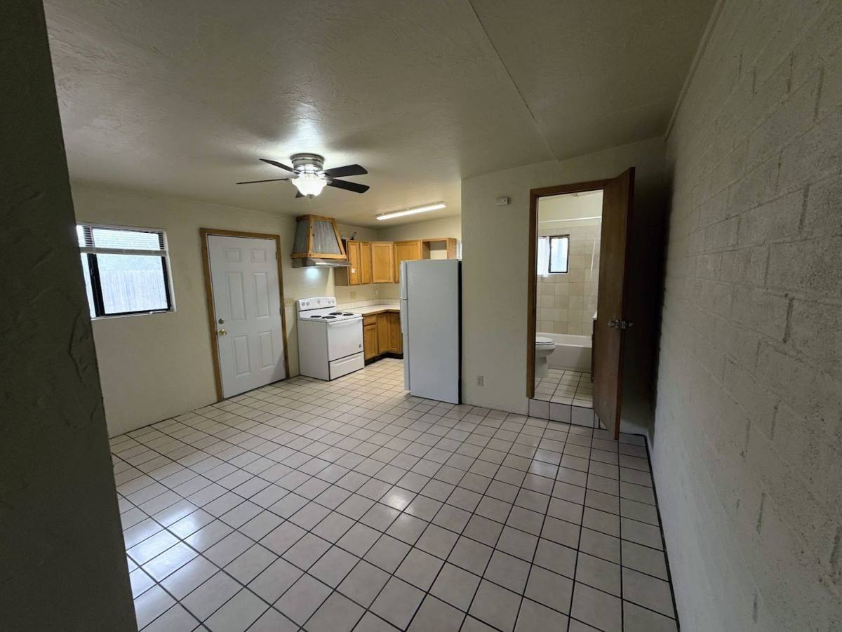 Townhouse for rent at 4443 S 4th Ave, Tucson, AZ 85714