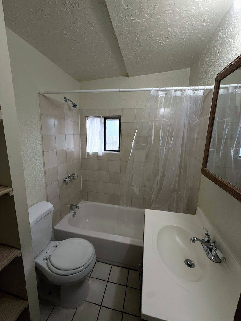 Townhouse for rent at 4443 S 4th Ave, Tucson, AZ 85714