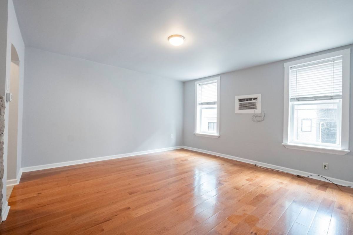Apartment for rent at 1621 Ogden St, Philadelphia, PA 19130