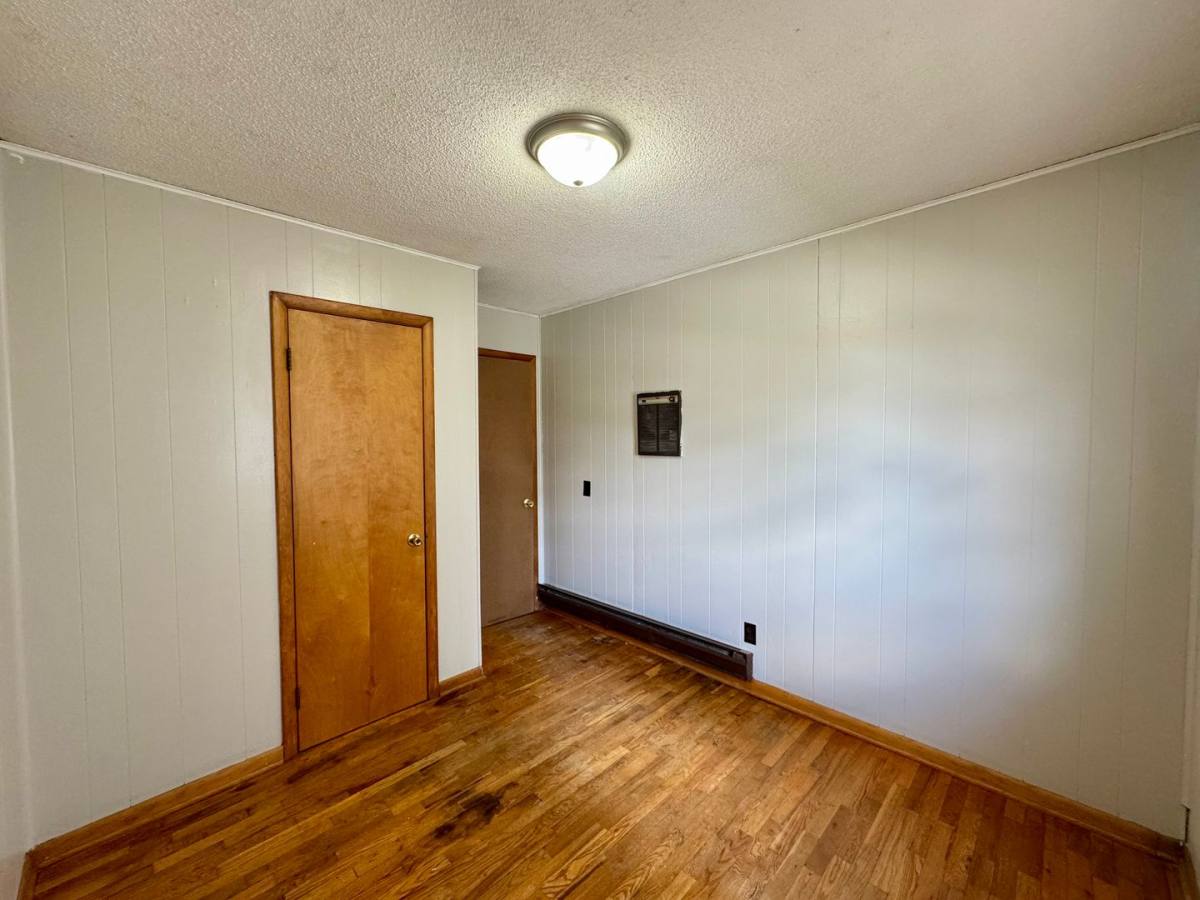 Apartment for rent at 420 Jackson St, Warrensburg, MO 64093