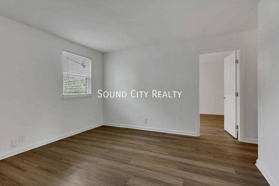 Apartment for rent at 1610 17th Ave N #B, Nashville, TN 37208