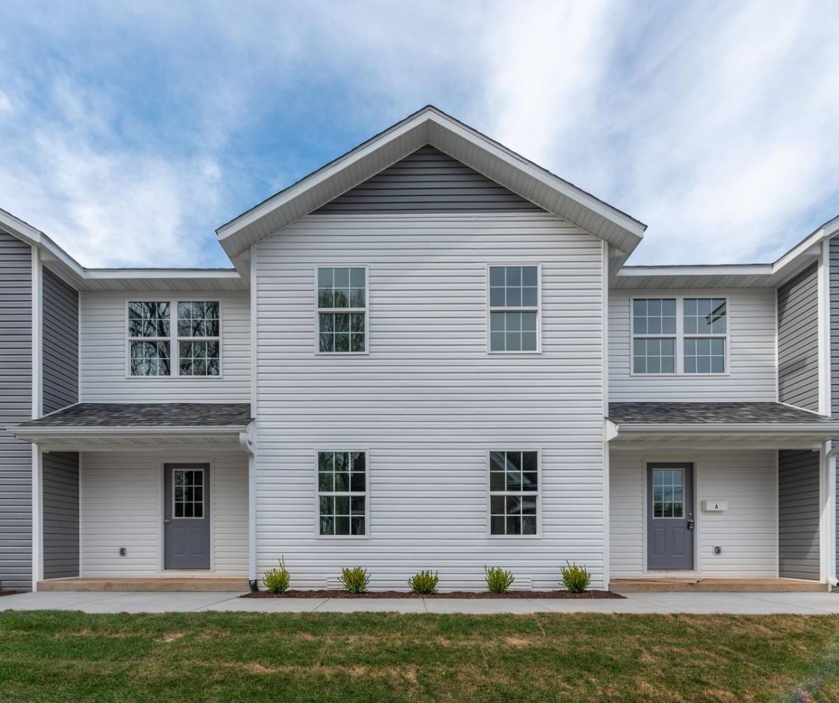 Apartment for rent at 719 S Main Ave, Springfield, MO 65806
